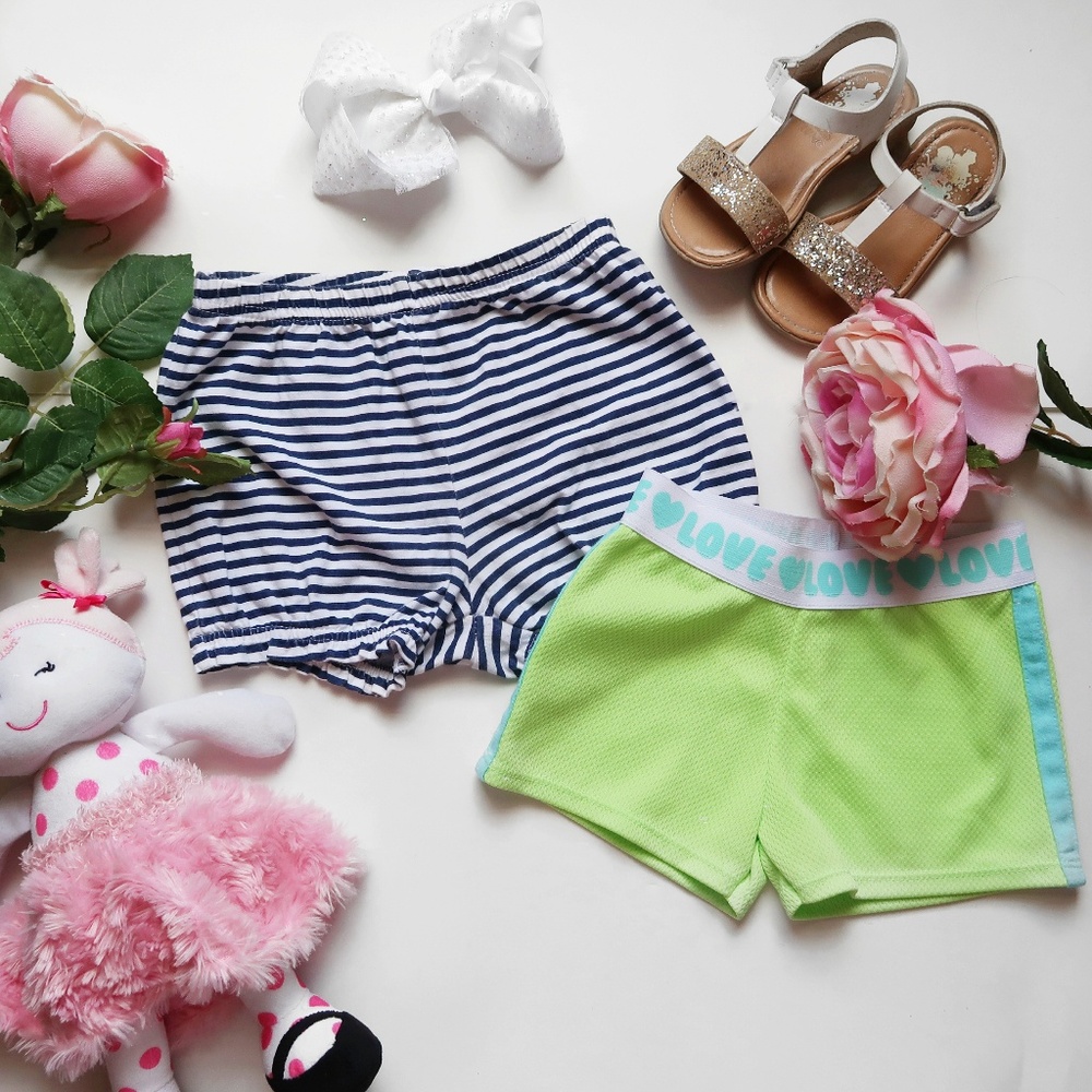 *Bundle* 2 shorts🌹